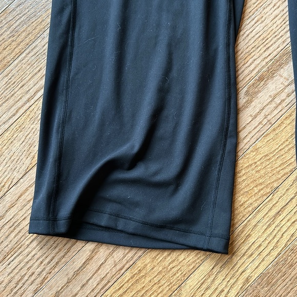 Women’s pants size small - Picture 3 of 6
